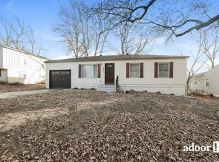 8609 E 92nd Ter, Kansas City, MO 64138
