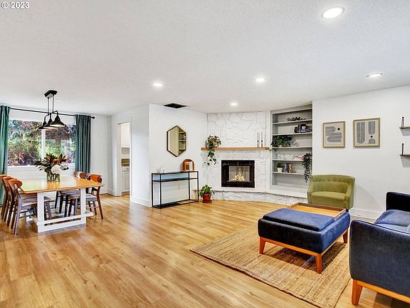 5th image of 11550 SW Glenwood Ct