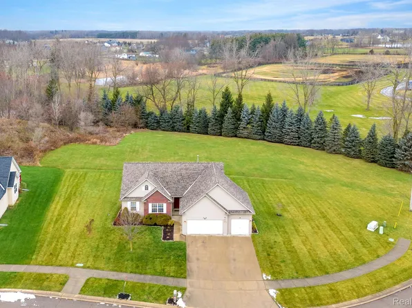 2119 Mozart Ave, Davison, MI 48423