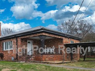 659 1st St SE, Graysville, AL 35073