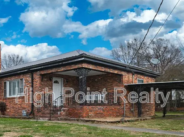 659 1st St SE, Graysville, AL 35073