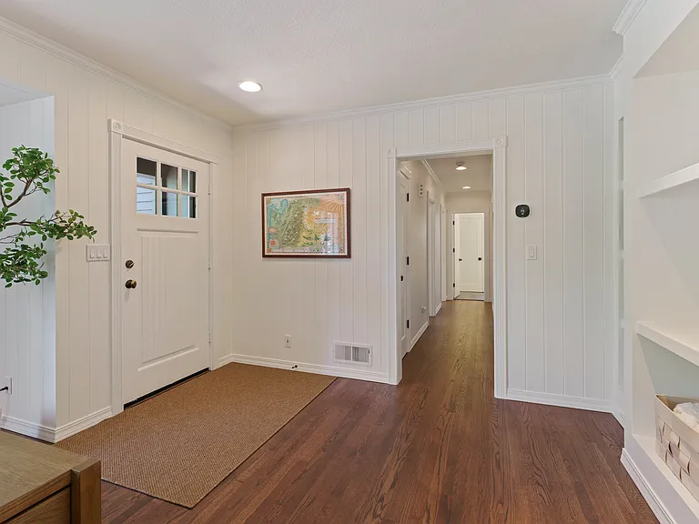 1717 NW Steidl Rd — Photo 18