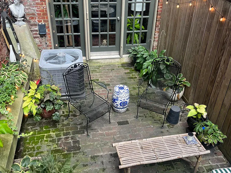 1408 Q St NW — Photo 19