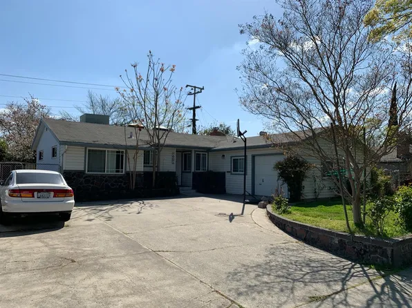 828 Morada Ln, Stockton, CA 95210