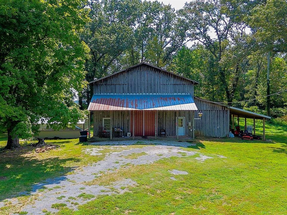 1st image of 101 Claypool Alvaton Rd