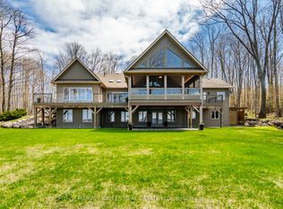 20 Nippissing Ridge Rd, Tiny, ON L9M 0T8