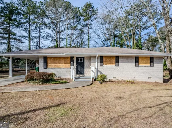 1967 Glen Echo Dr, Decatur, GA 30032