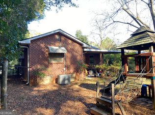 575 W Howell St, Hartwell, GA 30643