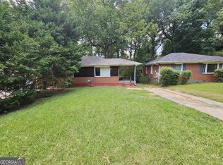 1895 Broad Ave, East Pt, GA 30344
