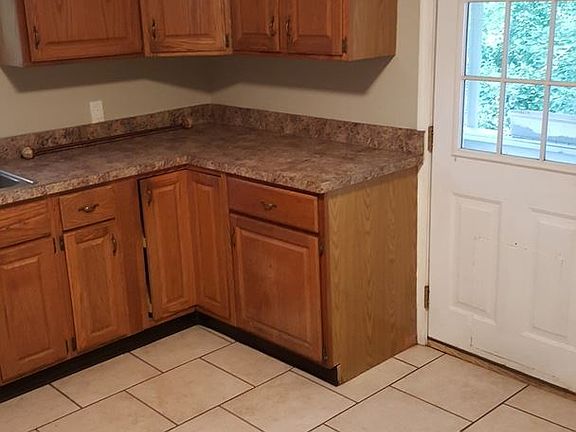 3rd image of 8 N Brandywine Ave