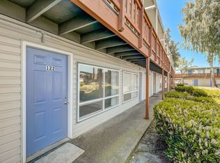 Brentwood Apartments, Everett, WA 98204