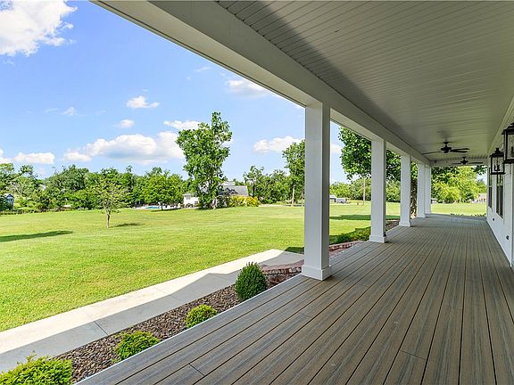 5th image of 3203 W Quapaw Rd
