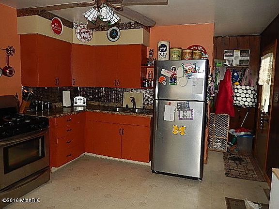 2nd image of 151 Eastwood Dr