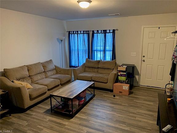 2nd image of 3803 Bellingham Ct
