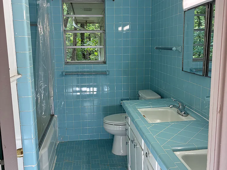 3649 Pine View Cir — Photo 22