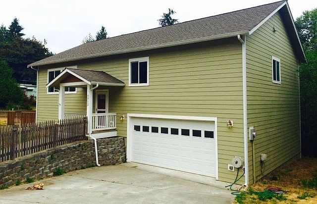 1st image of 5512 NE Haig Pl