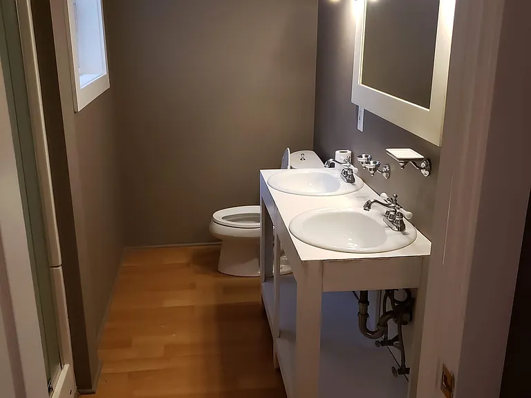 35 Jackson St #1 — Photo 14