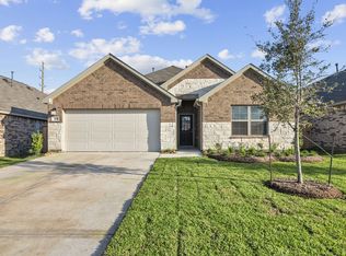 320 Flower Reed Ct, Magnolia, TX 77354