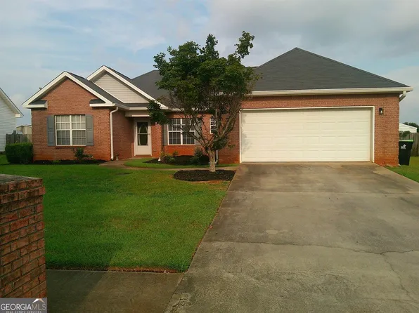 709 Sark Dr, Warner Robins, GA 31088