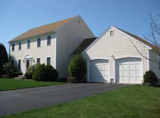 15 Heather Dr, Westford, MA 01886