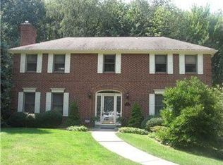 210 Seasons Dr, Wexford, PA