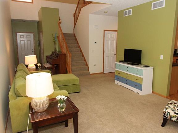 5th image of 7631 Elm Grove Ave