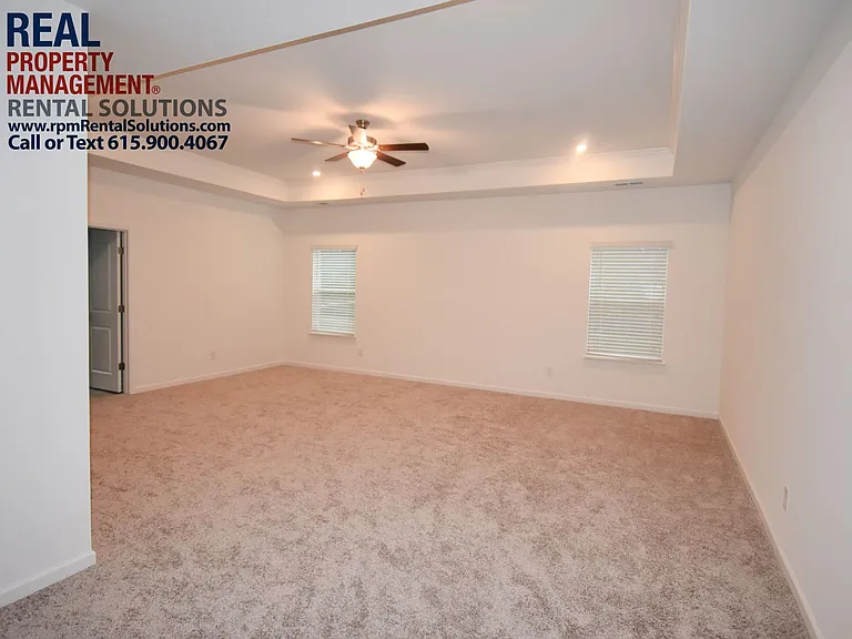 200 Lightwood Dr — Photo 12