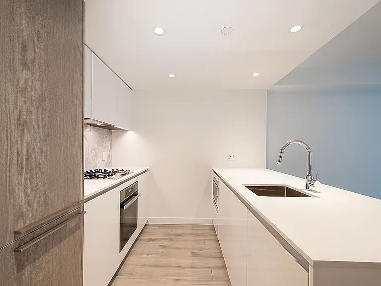 1107 Richards St #212 — Photo 5