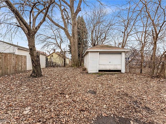5th image of 3807 E 55th St