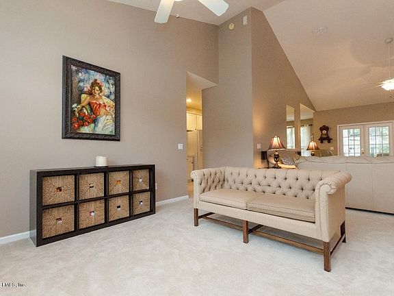 4th image of 9106 Spindletree Way