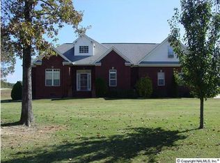 461 Smalley Dr SE, Arab, AL 35016
