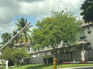 2420 SE 19th Ct, Homestead, FL 33035