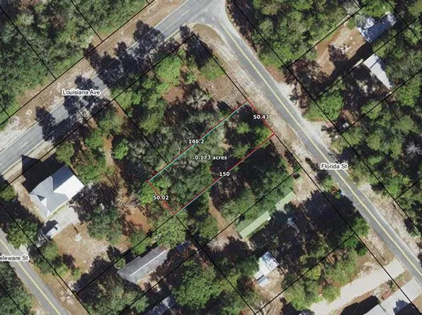 154 Florida St, Lanark Village, FL 32322