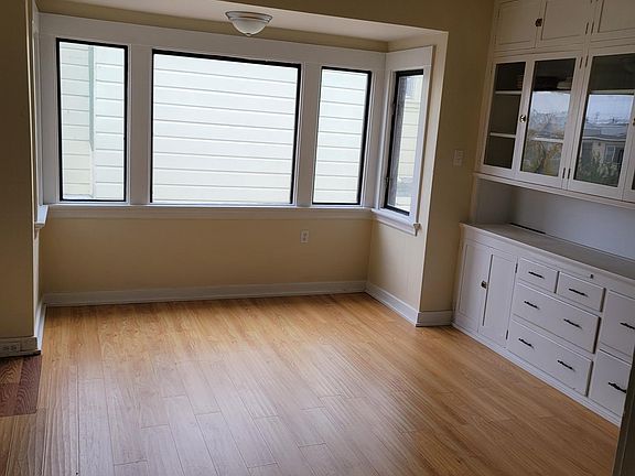 3rd image of 1252 Gilman Ave