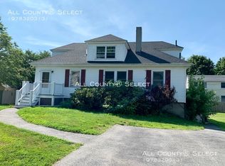 2 Westview Cir, Peabody, MA 01960