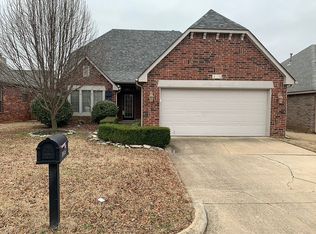 3915 W Austin St, Broken Arrow, OK 74011