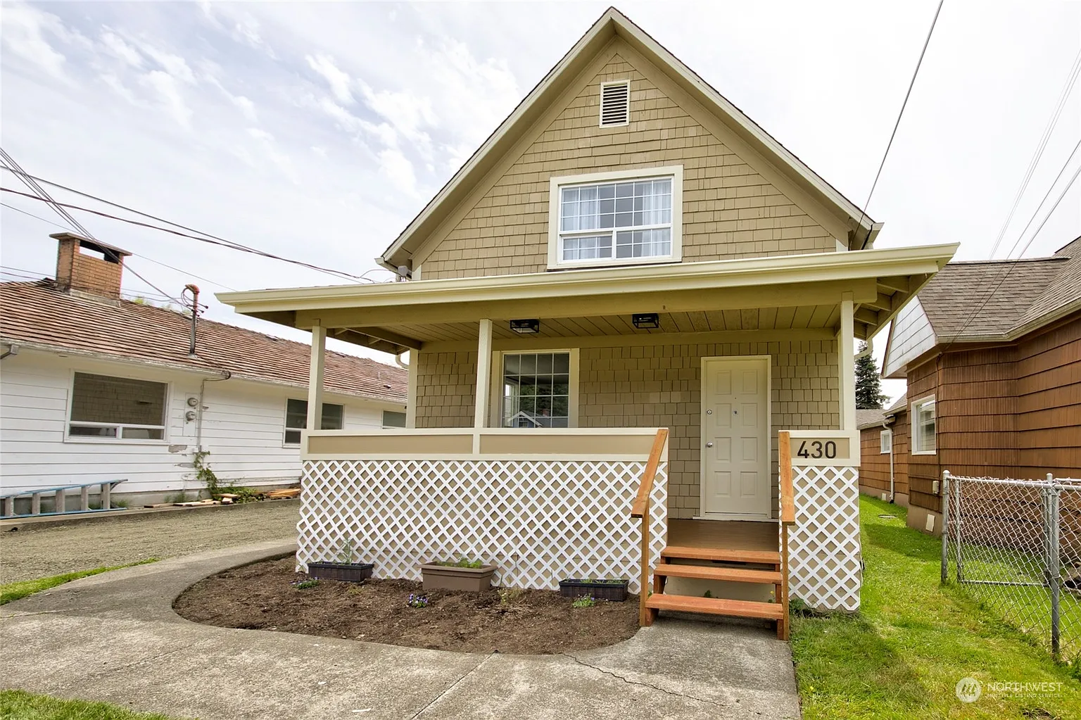 430 Karr Avenue photo 1
