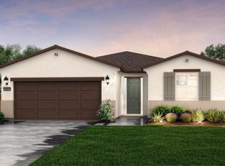 334 17th St, Kerman, CA 93630