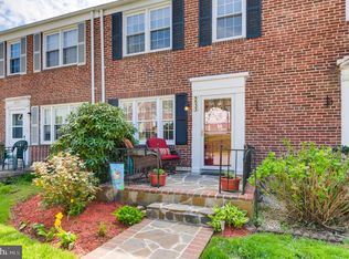5533 Medwick Garth S, Baltimore, MD 21228