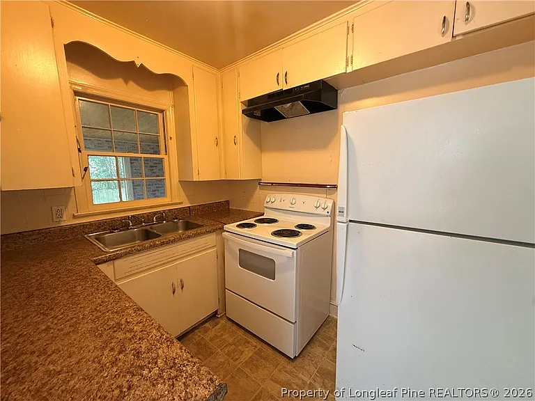 115 S Tarboro St — Photo 11