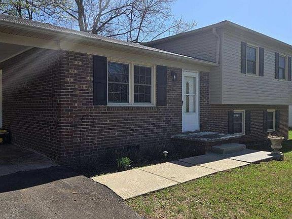 2nd image of 113 Merrydale Ct