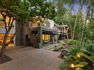 4260 Chimo East St, Wayzata, MN 55391