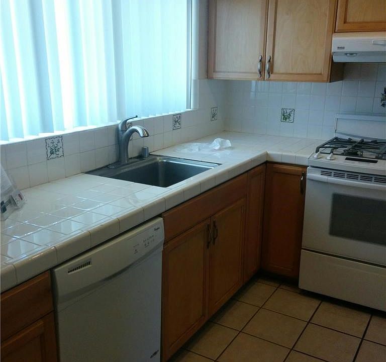 1st image of 14627 Fairvilla Dr
