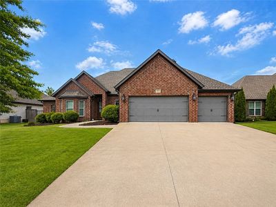 3200 SW Satinwood Ave, Bentonville, AR, 72712