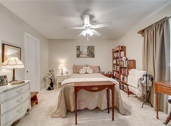 5th image of 610 Stillmeadow Dr