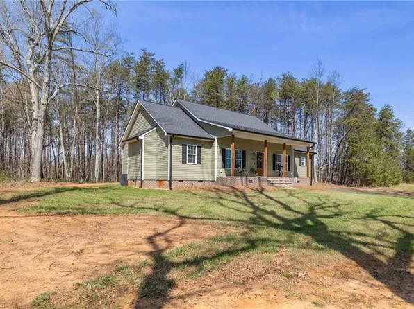 626 Bethany Rd, Reidsville, NC 27320