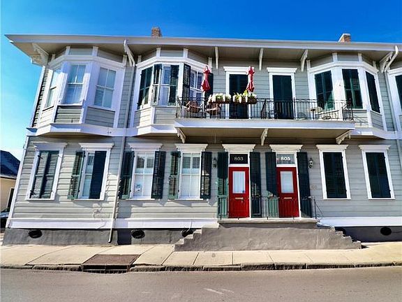 2nd image of 803 Burgundy St #803