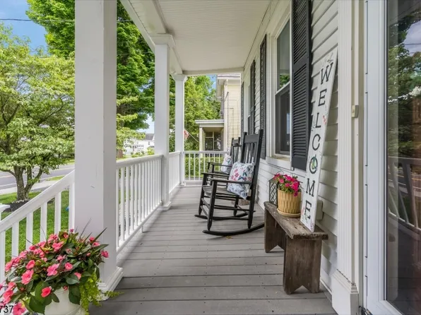 25 West St, Clinton Twp., NJ 08801