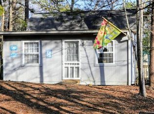 229 Oak Ridge Rd, Hendersonville, NC 28792