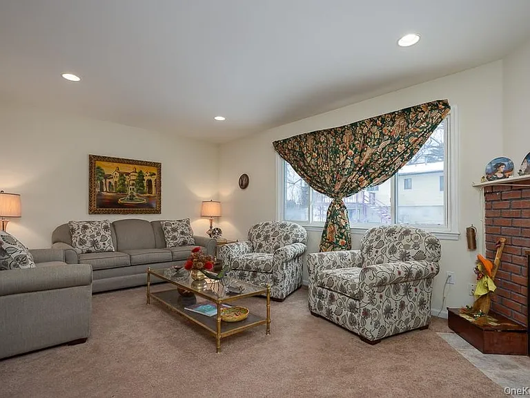 67 Gerow Ave #O — Photo 24